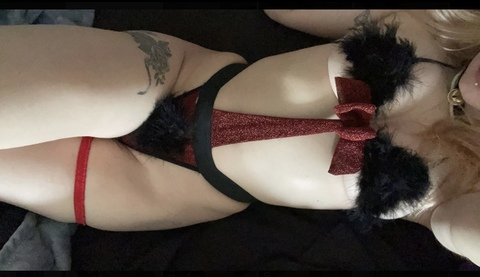 View Aphrodite🌻 (a.phrodit.e) OnlyFans 442 Photos and 65 Videos for free 

 picture 2