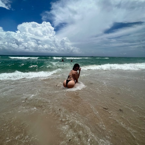 Onlyfans leak a_zurie 

 picture 2