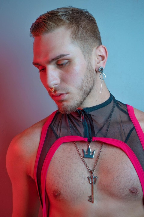 Free access to aaronharleyxxx (Aaron Harley) Leaks OnlyFans 

 picture 2
