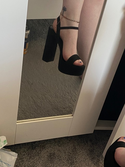 Download abbey11098 OnlyFans videos and photos for free 

 picture 2