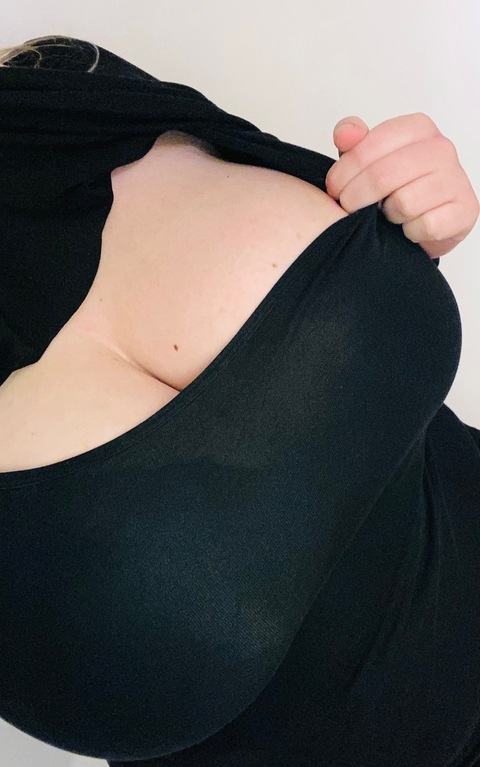 abigailgriffin OnlyFans Leaked (8 Photos and 2 Videos) 

 picture 2