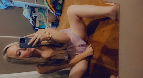 ackersonbri98 OnlyFans Leaked Photos and Videos 

 picture 2