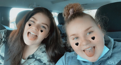 adams-worley (Kenzie &amp; Onnaleise) OnlyFans content 

 picture 2