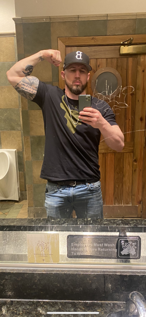 Onlyfans leak adonis602 

 picture 2