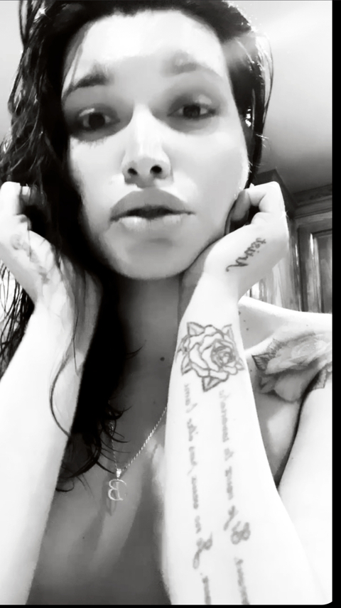 Download adrianakisses OnlyFans content for free 

 picture 2