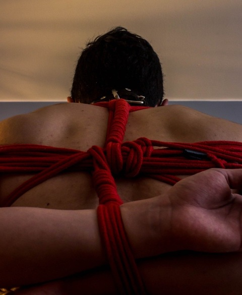 Onlyfans free content adrianrolo18 

 picture 2