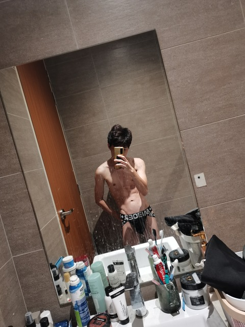 adrienn45 OnlyFans Leaked 

 picture 2