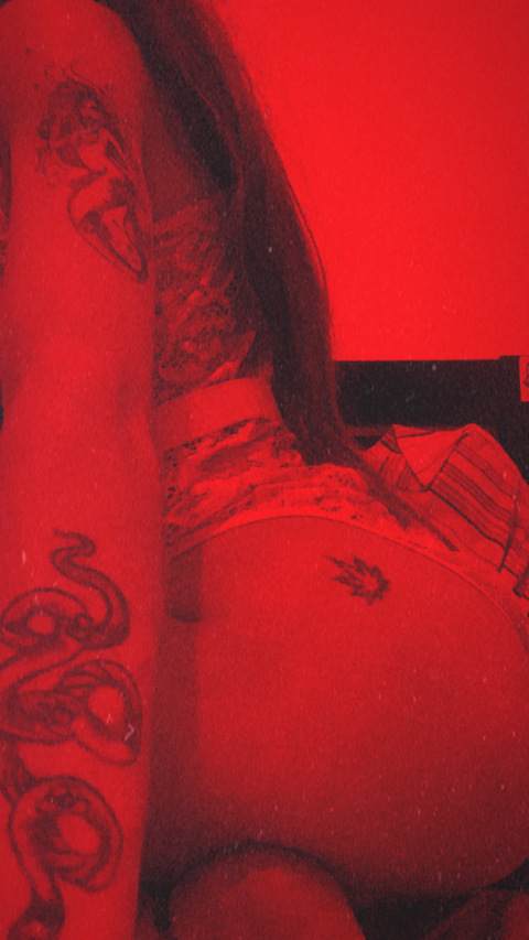 Onlyfans leak afrodite95 

 picture 2