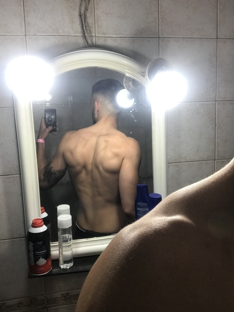 View agustinx2 (Rubio XXX) OnlyFans 26 Photos and 12 Videos leaks 

 picture 2