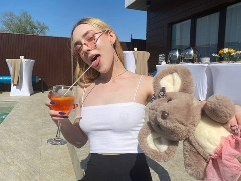 ahegao_girl69 OnlyFans Leaks (82 Photos and 2 Videos) 

 picture 2