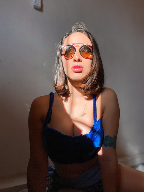 View ailenriveros OnlyFans videos and photos for free 

 picture 2