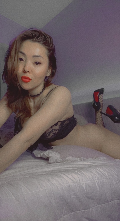 @aina_phoenix_x leaked Onlyfans photos for free 

 picture 2
