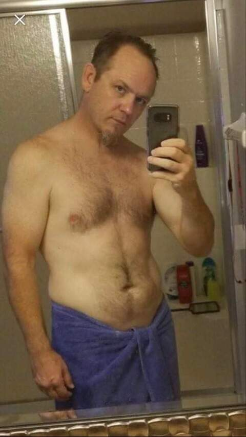 View airman850 OnlyFans content for free 

 picture 2