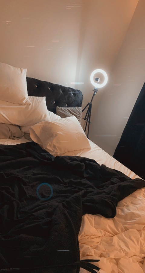 alanamamiana OnlyFans Leaked (66 Photos and 22 Videos) 

 picture 2