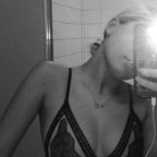 alanaroyale (alanaroyale) free OnlyFans Leaked Pictures and Videos 

 picture 1