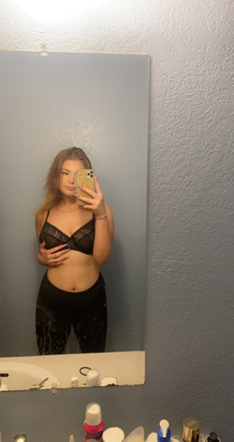 Get Free access to @alannahannnn Leaked OnlyFans 

 picture 2