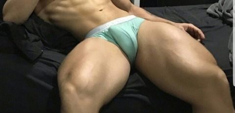 aleckfox (Aleck) OnlyFans Leaked Videos and Pictures 

 picture 2