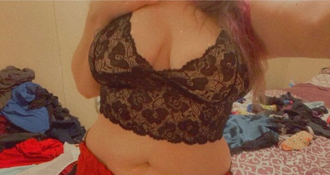 aleighhb OnlyFans Leak 

 picture 2