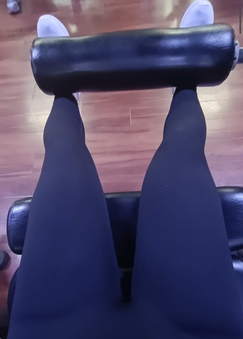 View alejand97708121 OnlyFans content for free 

 picture 2
