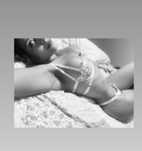alejandra_latina OnlyFans Leak (10 Photos and 3 Videos) 

 picture 2