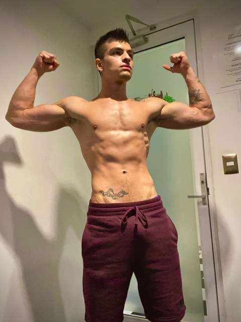 alessandro_arthur OnlyFans Leaked 

 picture 2
