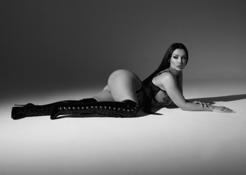 Onlyfans free aletta_ocean 

 picture 2