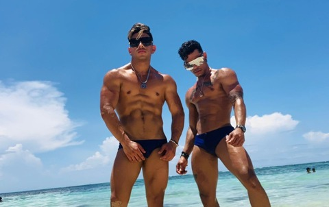 View alex_leal OnlyFans videos and photos for free 

 picture 2