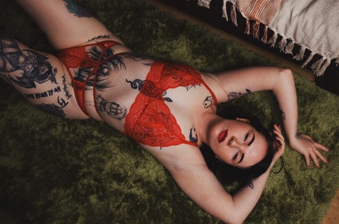 alexa-lee21 OnlyFans Leak 

 picture 2