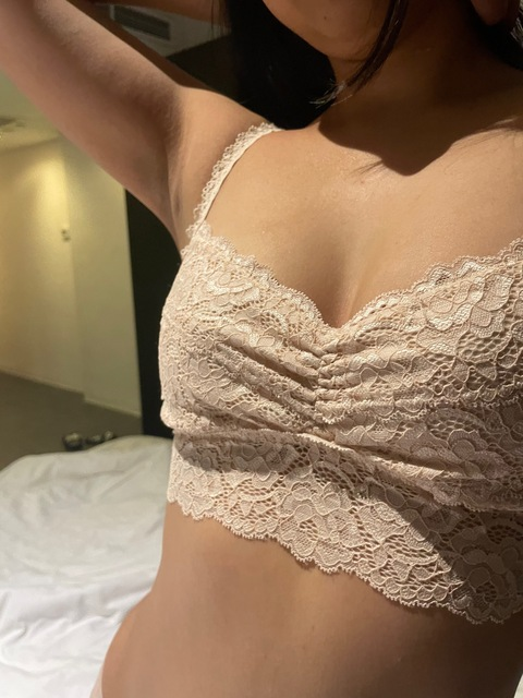 Get Free access to @alexi_quinn (Alexi Quin) Leaked OnlyFans 

 picture 2