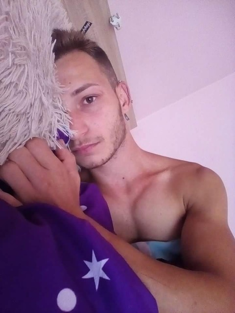 View AlexIancu28 (alexiancu28) OnlyFans 39 Photos and 2 Videos gallery 

 picture 2