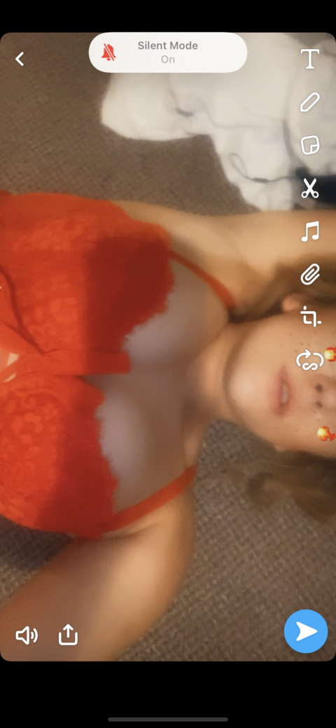 View alexislove952 (A L) OnlyFans 2 Photos and 17 Videos leaked 

 picture 2
