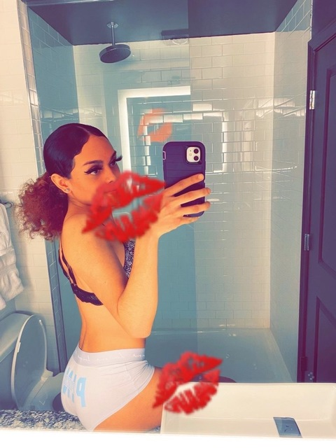View Alexis Dinero (alexists) OnlyFans 12 Photos and 8 Videos leaked 

 picture 2