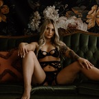 View alexs_2.0 (Mrs. K) OnlyFans 34 Photos and 14 Videos for free 

 picture 1