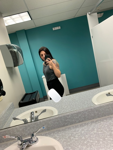 Onlyfans free content alexuh 

 picture 2