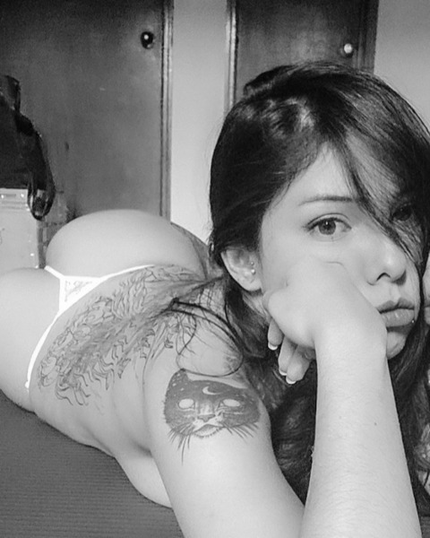 alice.asylum999 OnlyFans Leaks (36 Photos and 23 Videos) 

 picture 2