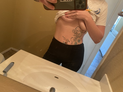 alicefromsaxx OnlyFans Leak 

 picture 2