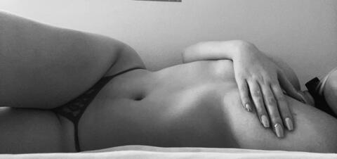 alicegouveia OnlyFans Leak (523 Photos and 714 Videos) 

 picture 2