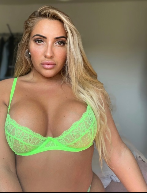 @alicemay11x leaks Onlyfans videos free 

 picture 2