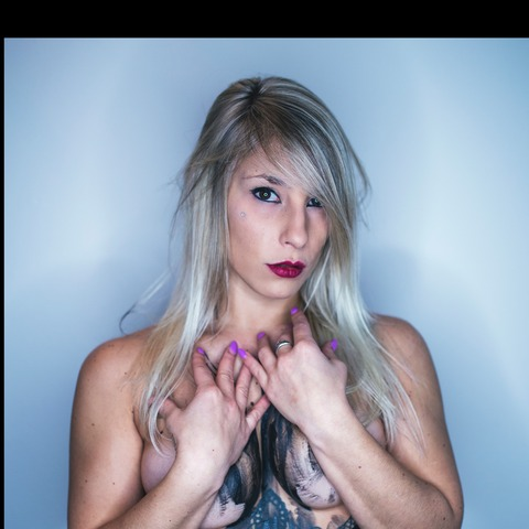 aliciasxoxo_93 OnlyFans Leaked Photos and Videos 

 picture 2