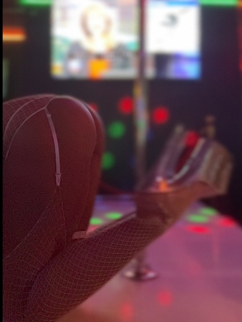 aliiina.21 OnlyFans Leak 

 picture 2