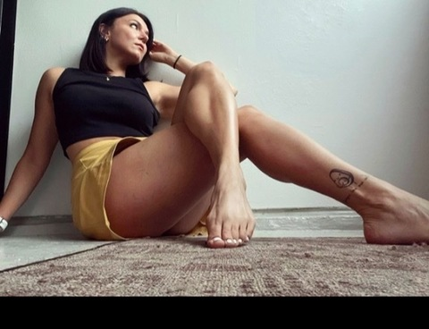 aliisaonly OnlyFans Leak 

 picture 2