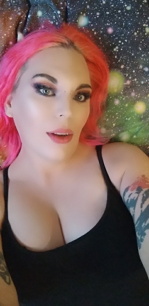 View alixiafoxx (Alixia Foxx) OnlyFans 9 Photos and 8 Videos leaks 

 picture 2