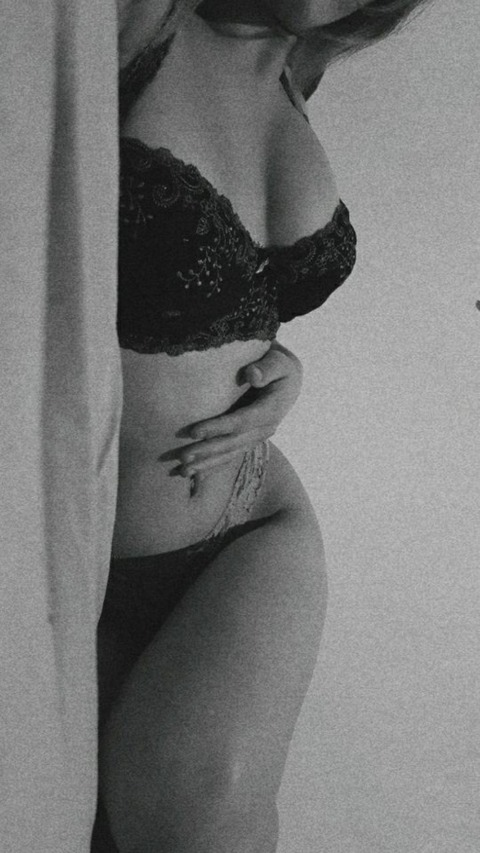 @all.elenaa1 leaks Onlyfans gallery for free 

 picture 2