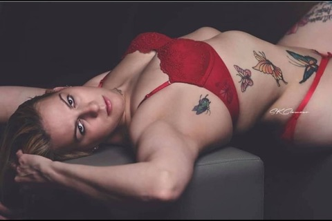 View alleyesonangie OnlyFans content for free 

 picture 2