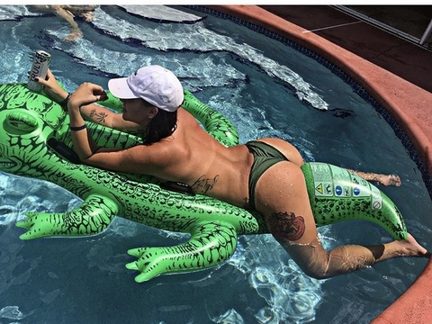 alligatorxoo OnlyFans Leaks (642 Photos and 431 Videos) 

 picture 2