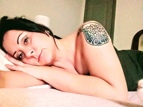 View allison-wonderland OnlyFans content for free 

 picture 2