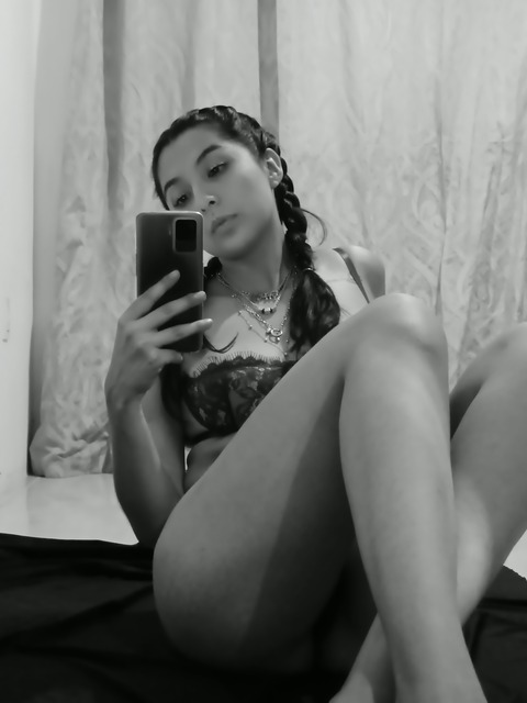 Download allison.gomez OnlyFans content free 

 picture 2