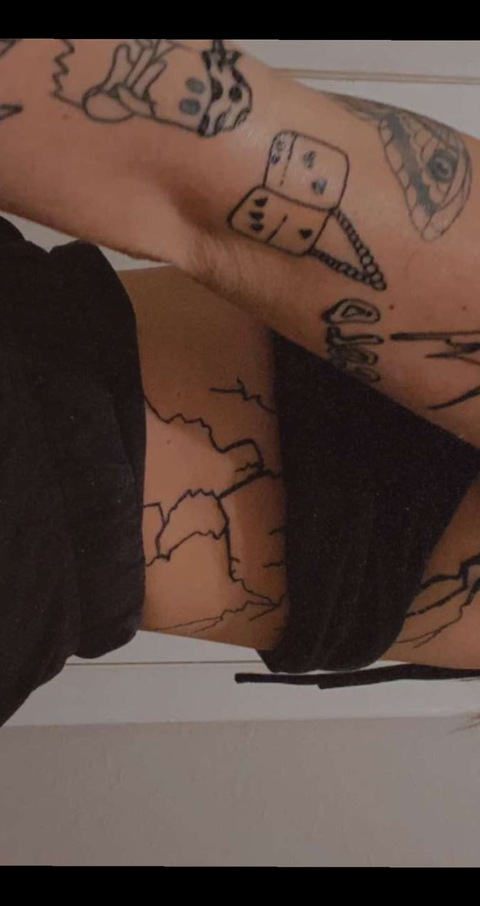 allisonjoy213 OnlyFans Leaked (276 Photos and 9 Videos) 

 picture 2