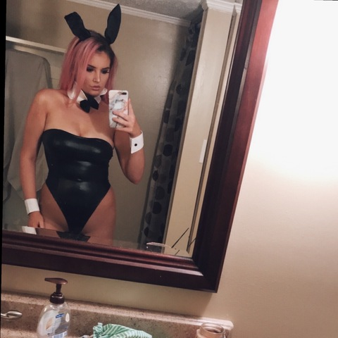 Free access to @allypalllyyyy Leaked OnlyFans 

 picture 2