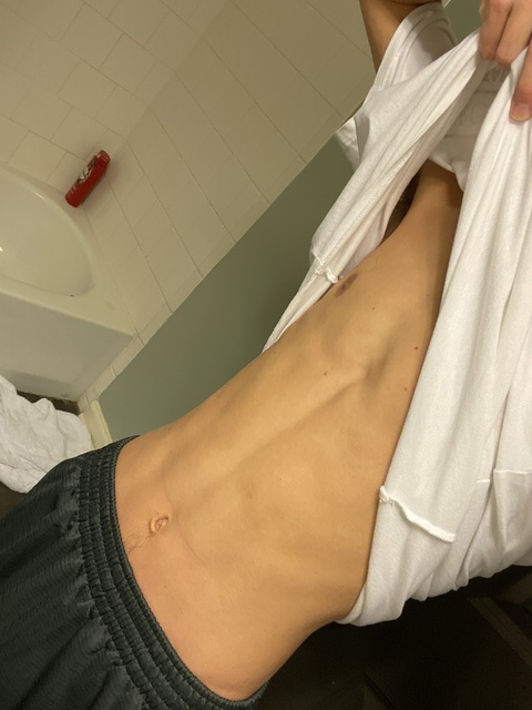 almightycharlie OnlyFans Leaked (5 Photos and 2 Videos) 

 picture 2